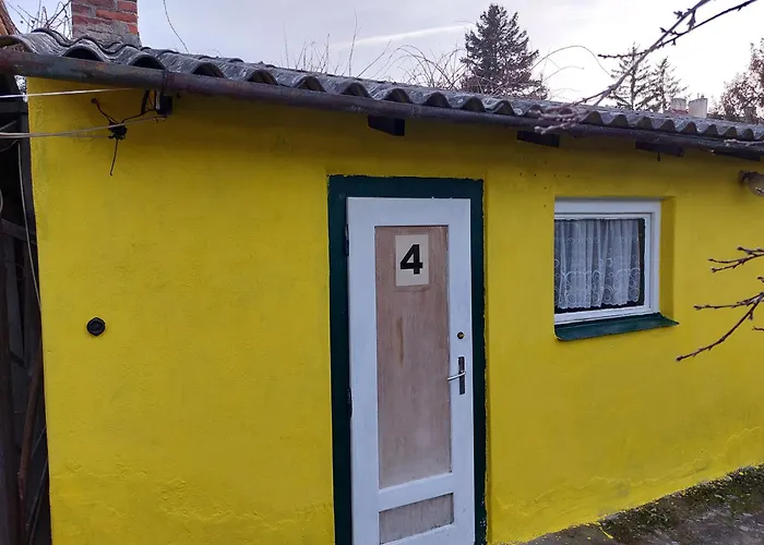 Prague Retro Challenge&Garden